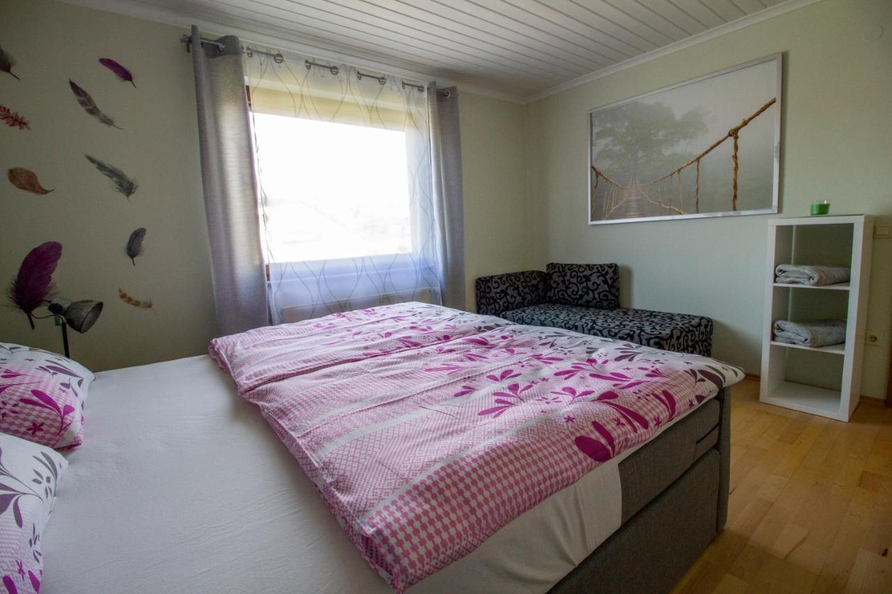 Ferienwohnung Miss Sophie Mehren  Eksteriør billede